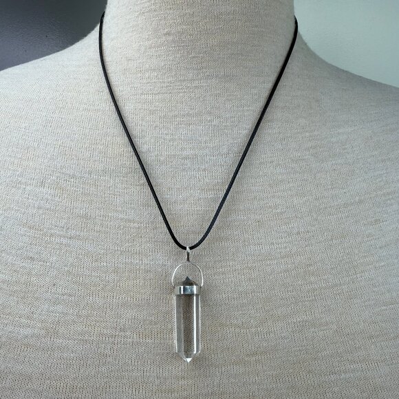 Quartz Pendant Necklace New Black Cord 22" - Picture 1 of 5